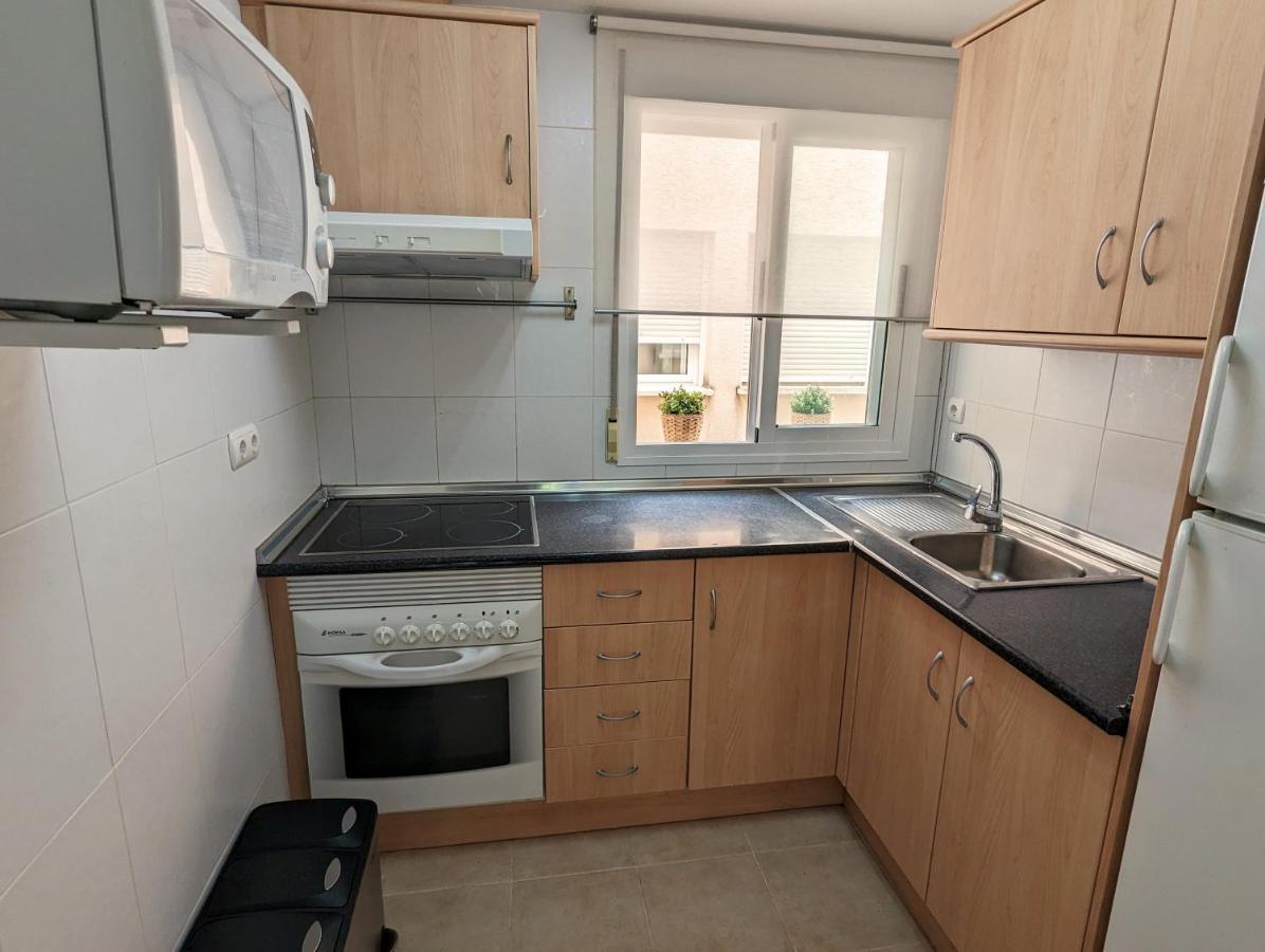 Apartamento Las Palmeras - Con Terraza, Barbacoa, Aire Acondicionado Y A 250M De La Playa! Los Alcázares Esterno foto