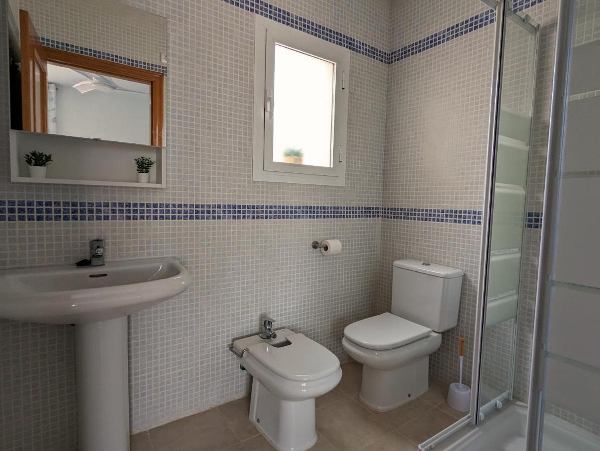 Apartamento Las Palmeras - Con Terraza, Barbacoa, Aire Acondicionado Y A 250M De La Playa! Los Alcázares Esterno foto